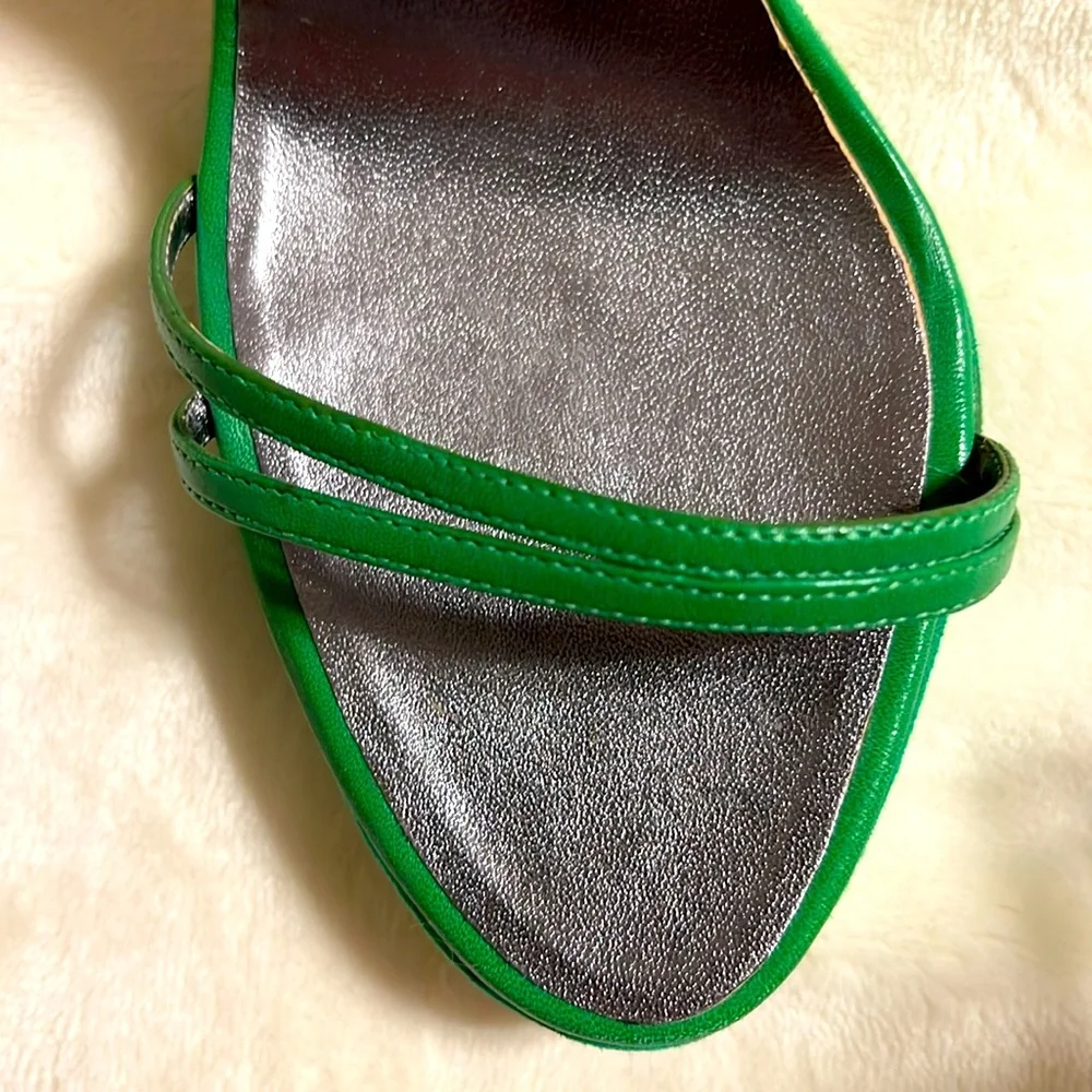 Dsquared2. Green Suede Strappy Heels. Like New. 39/8 Italy